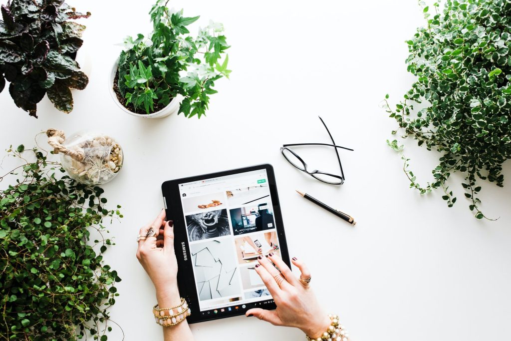 Maximize Your Online Presence: Boosting Business Growth with Official Squarespace
