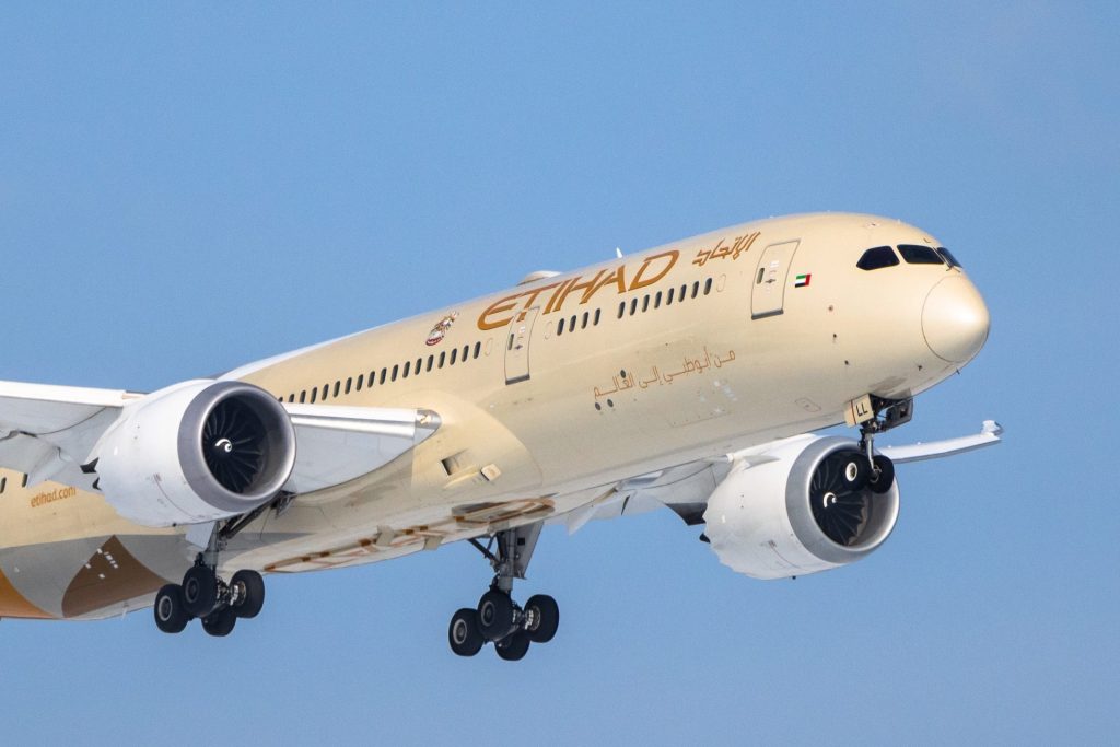 Discover the Benefits of Booking Your Next Flight with Official-Etihad