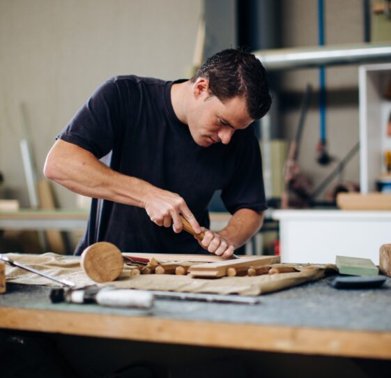 Why Zervant is the Go-To Choice for Hassle-Free Invoicing: A Deep Dive into Its Features