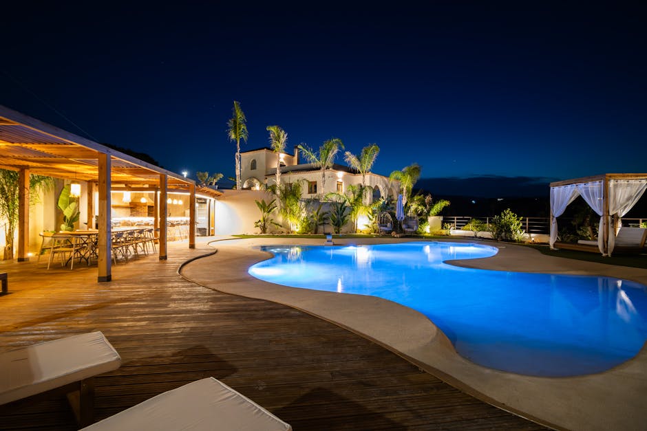 couple pool villa countryside Spain