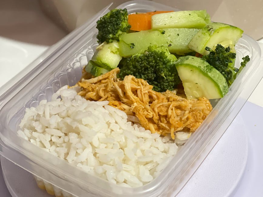 gym meal chicken breast vegetables fitness spain