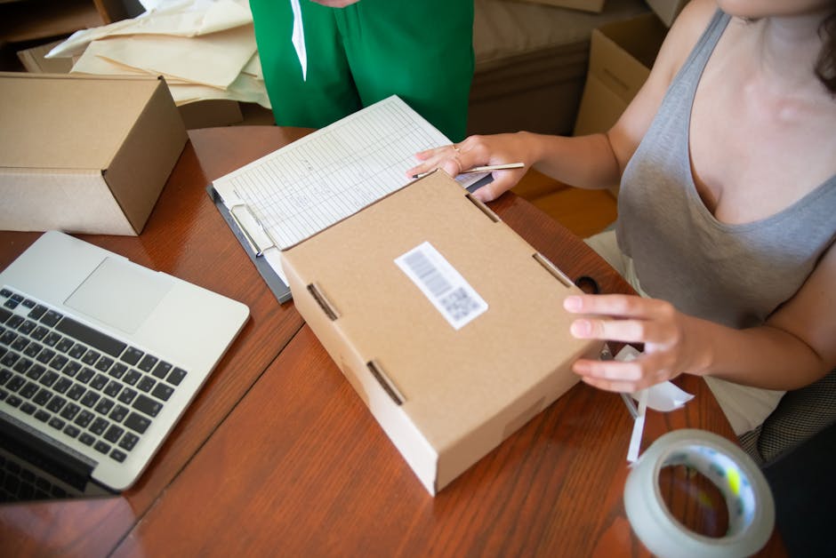 small online store warehouse packages