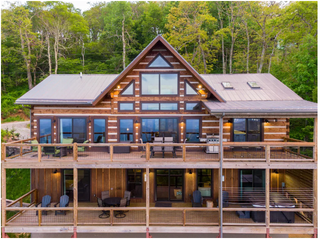 Luxury Villa Living and Private Stay Experiences with Homes and Villas by Marriott